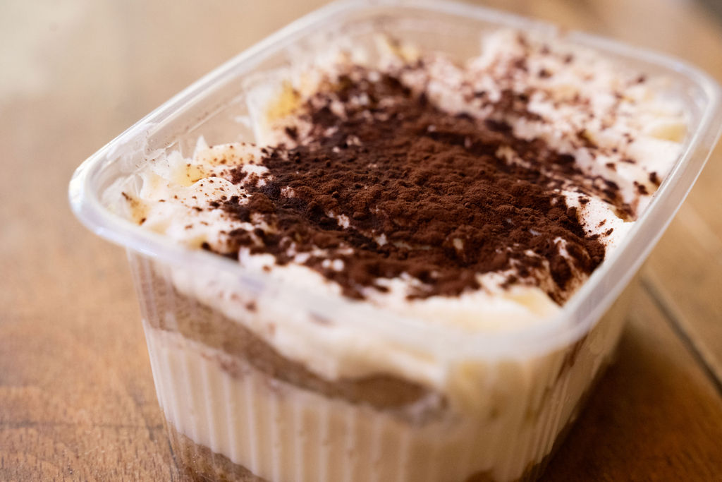 photo en gros plan d'un tiramisu © eva creative media